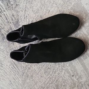 Crown Vintage black boots